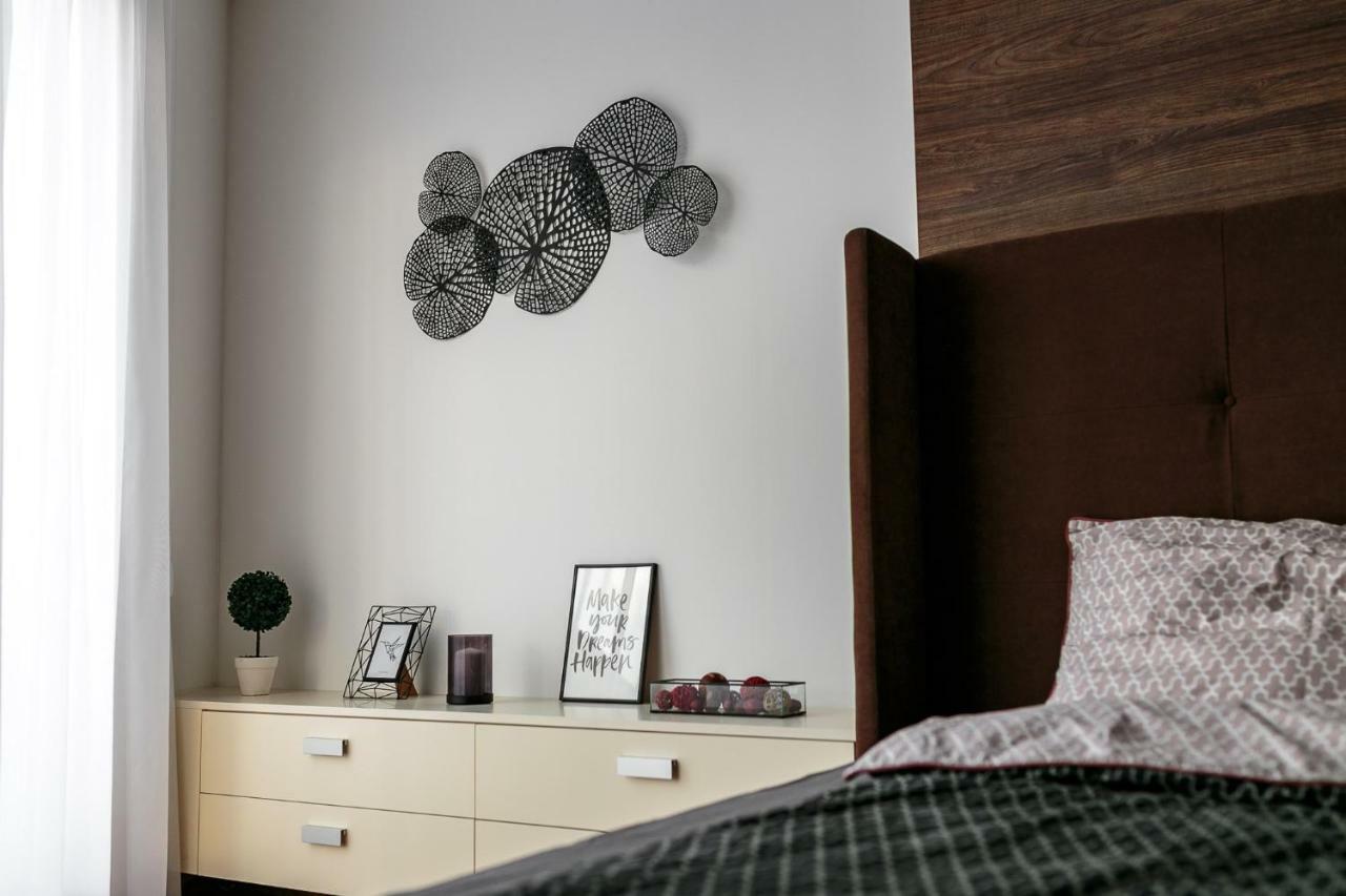 Doczy Private Apartment เดเบรตเซน ภายนอก รูปภาพ